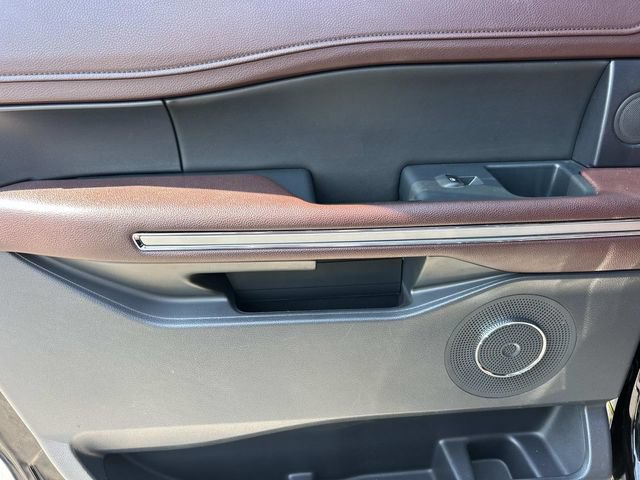 Certified 2022 Ford Expedition Max Limited RWD image 17