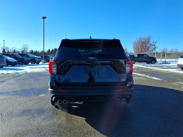 Certified 2020 Ford Explorer ST w/ ST Street Pack image 7