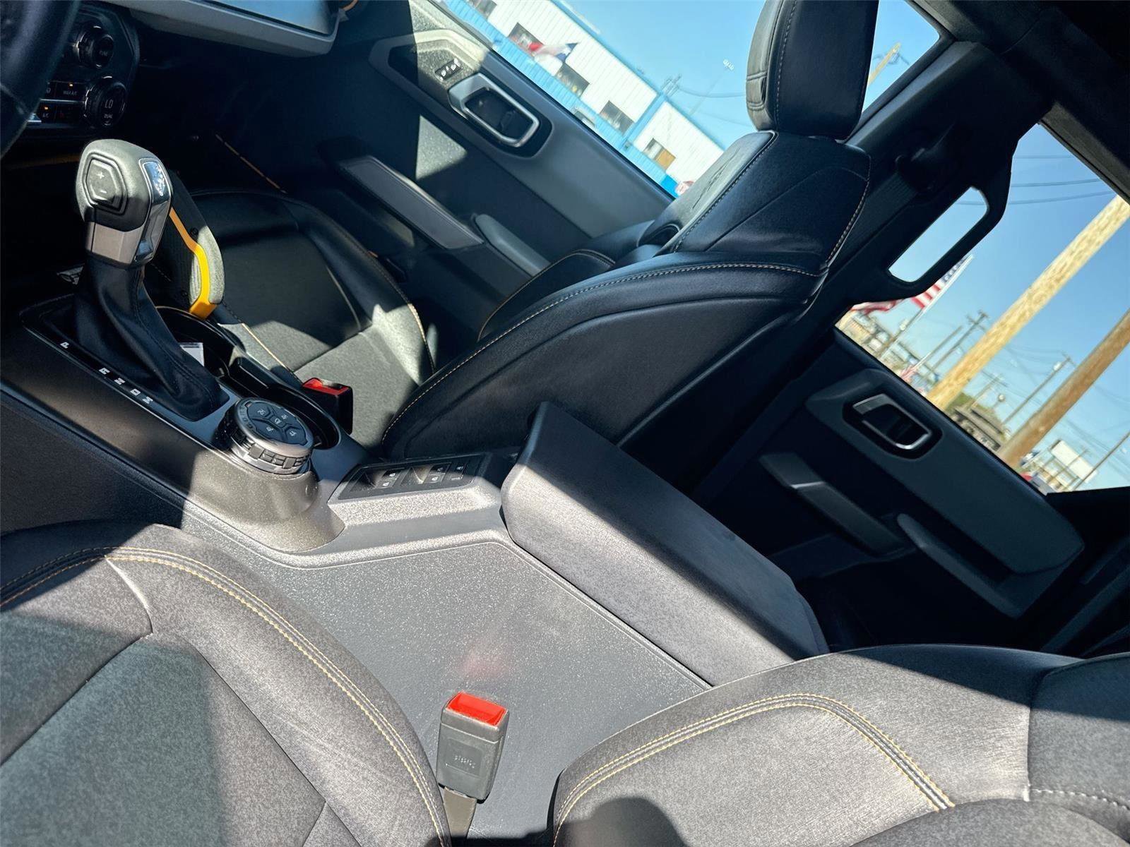 Certified 2023 Ford Bronco Badlands image 24