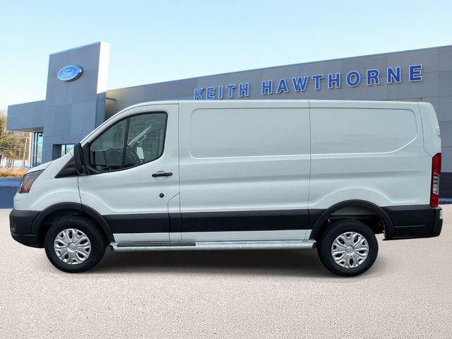 Certified 2025 Ford Transit 250 Low Roof w/ Exterior Upgrade Package RWD image 4