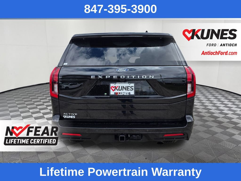 Certified 2025 Ford Expedition Active AWD/4WD image 6