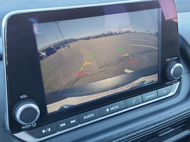 Used 2024 Nissan Rogue S AWD/4WD image 23