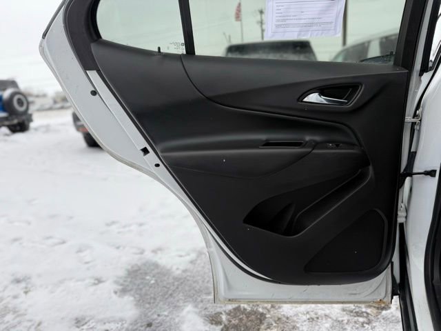 Used 2020 Chevrolet Equinox LT w/ Driver Convenience Package image 26