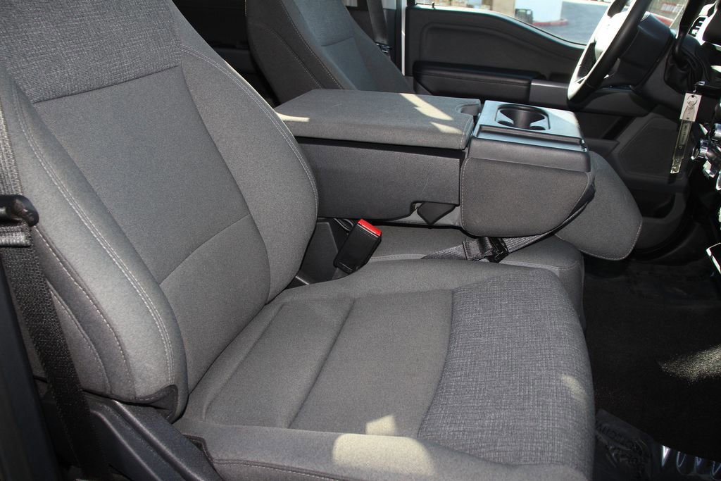 Certified 2025 Ford F150 XLT w/ Equipment Group 301A Standard image 27