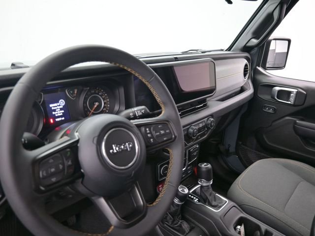 Used 2024 Jeep Wrangler Unlimited Sport AWD/4WD image 22