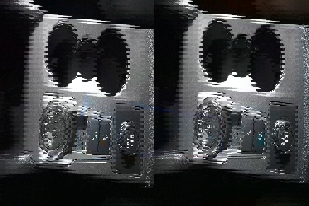 Certified 2025 Ford Bronco Sport Outer Banks w/ Outer Banks Tech Package+ image 21