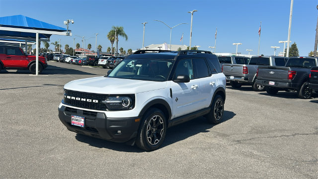 Certified 2025 Ford Bronco Sport Outer Banks AWD/4WD image 8