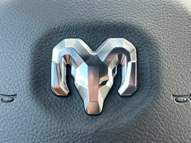 Used 2025 RAM 1500 Limited AWD/4WD image 13