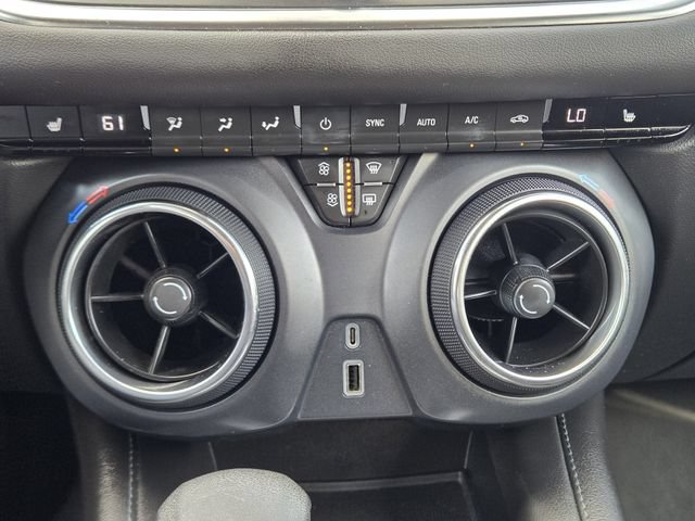 Used 2022 Chevrolet Blazer LT FWD image 18