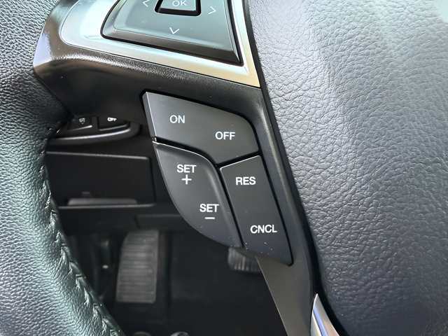 Certified 2024 Ford Edge SEL AWD/4WD image 18