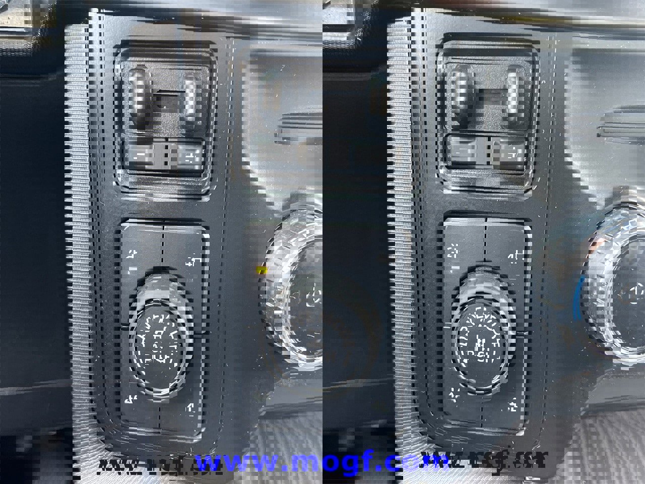 Certified 2023 Ford F150 Platinum w/ Equipment Group 701A High image 14