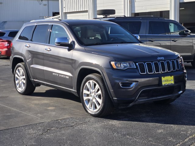 Used 2017 Jeep Grand Cherokee Limited image 3
