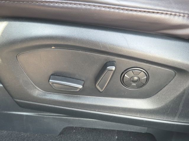 Certified 2025 Ford Explorer Platinum w/ LUX Leather Package image 7