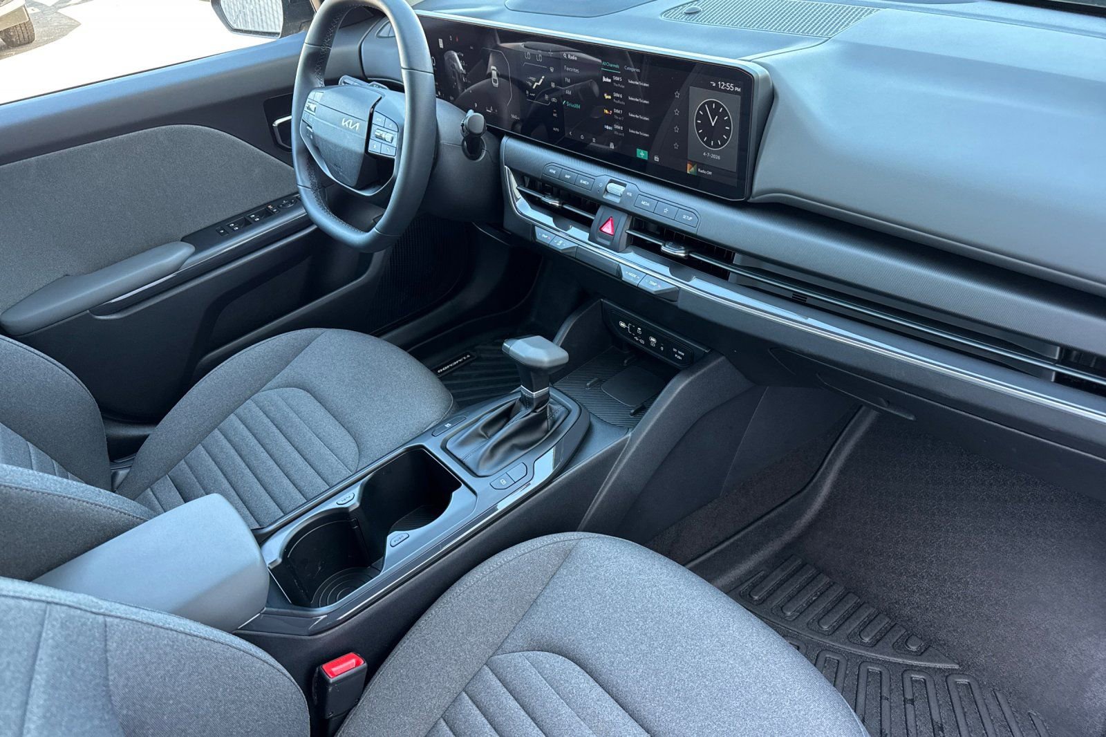 Used 2025 Kia K4 EX FWD image 17