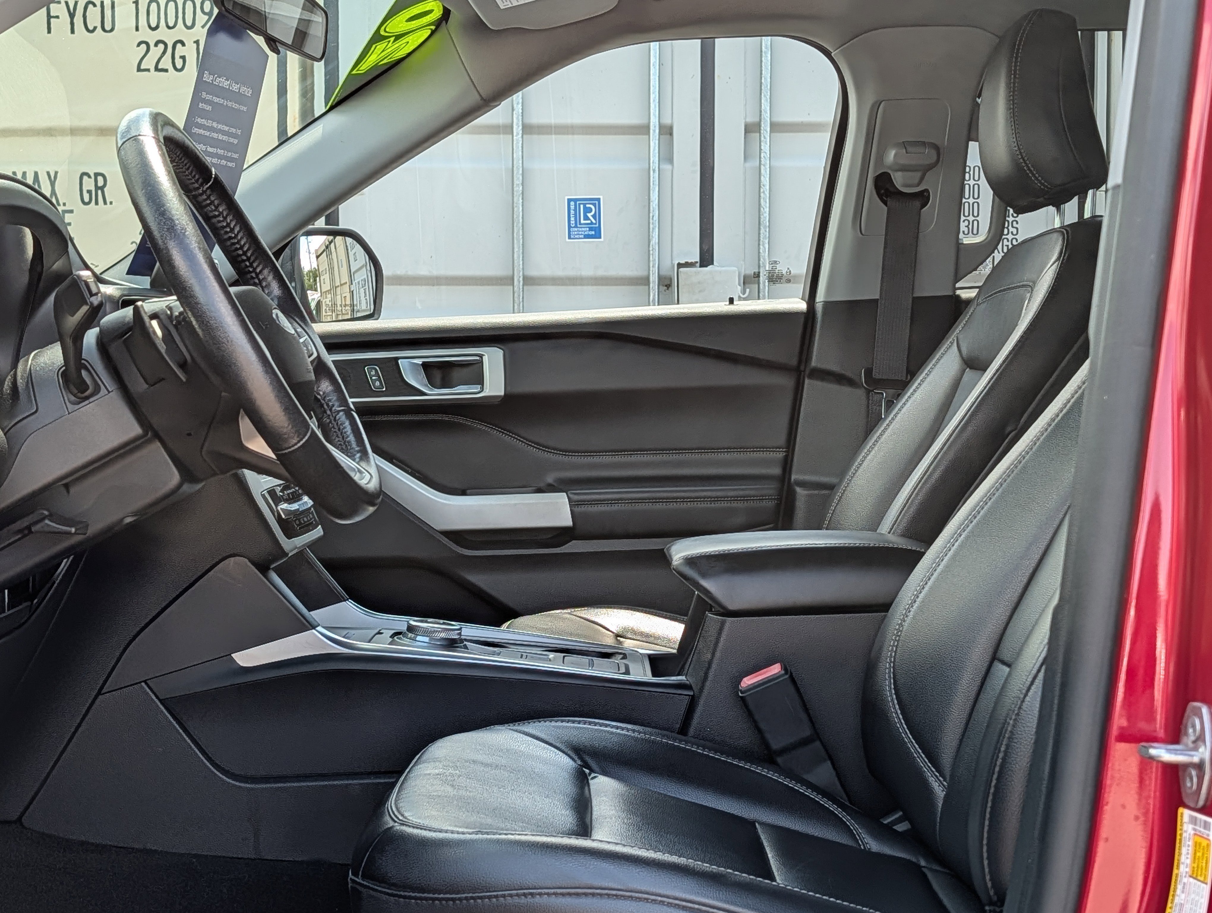 Certified 2020 Ford Explorer XLT w/ Equipment Group 202A RWD image 21