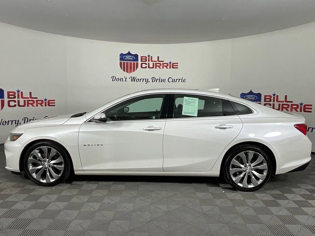 Used 2018 Chevrolet Malibu Premier w/ Premier Sun and Wheel Package image 2