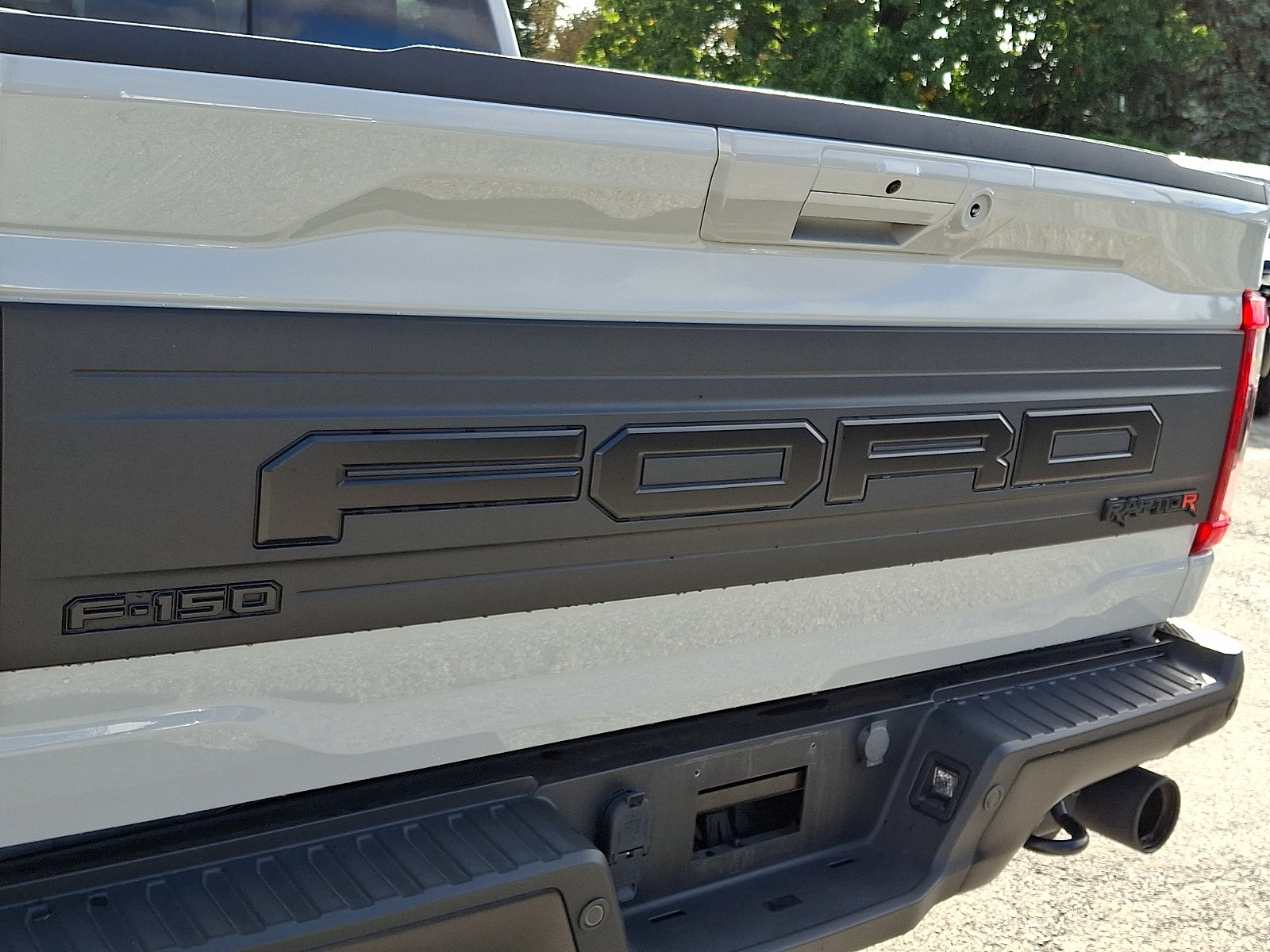 Certified 2023 Ford F150 Raptor w/ Equipment Group 802A Raptor R AWD/4WD image 33