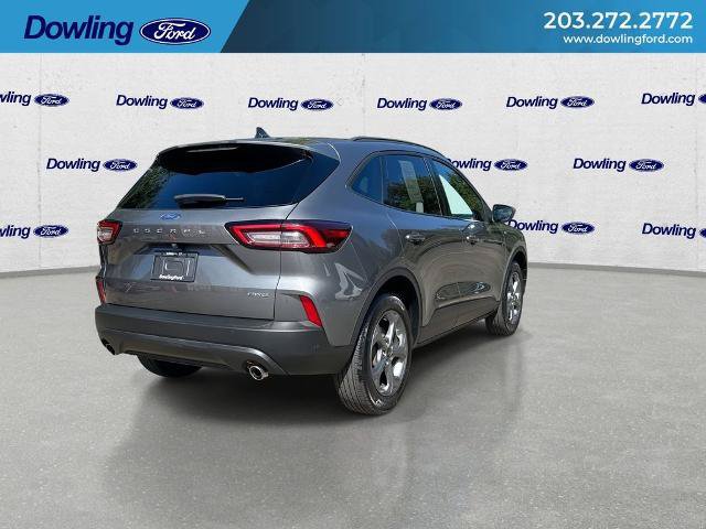Certified 2025 Ford Escape ST-Line Select AWD/4WD image 8