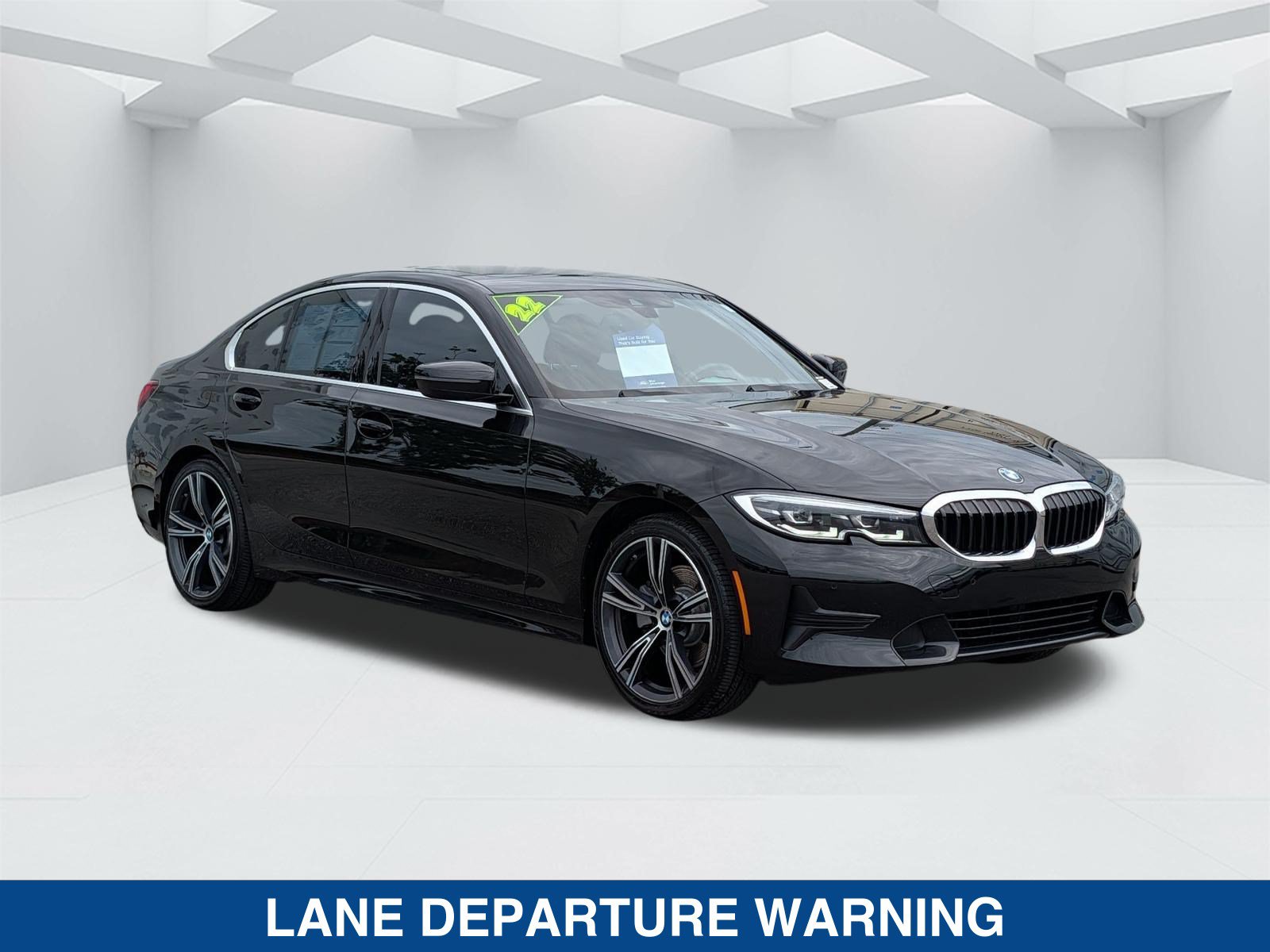 Used 2022 BMW 330i xDrive Sedan w/ Premium Package 2 AWD/4WD image 3