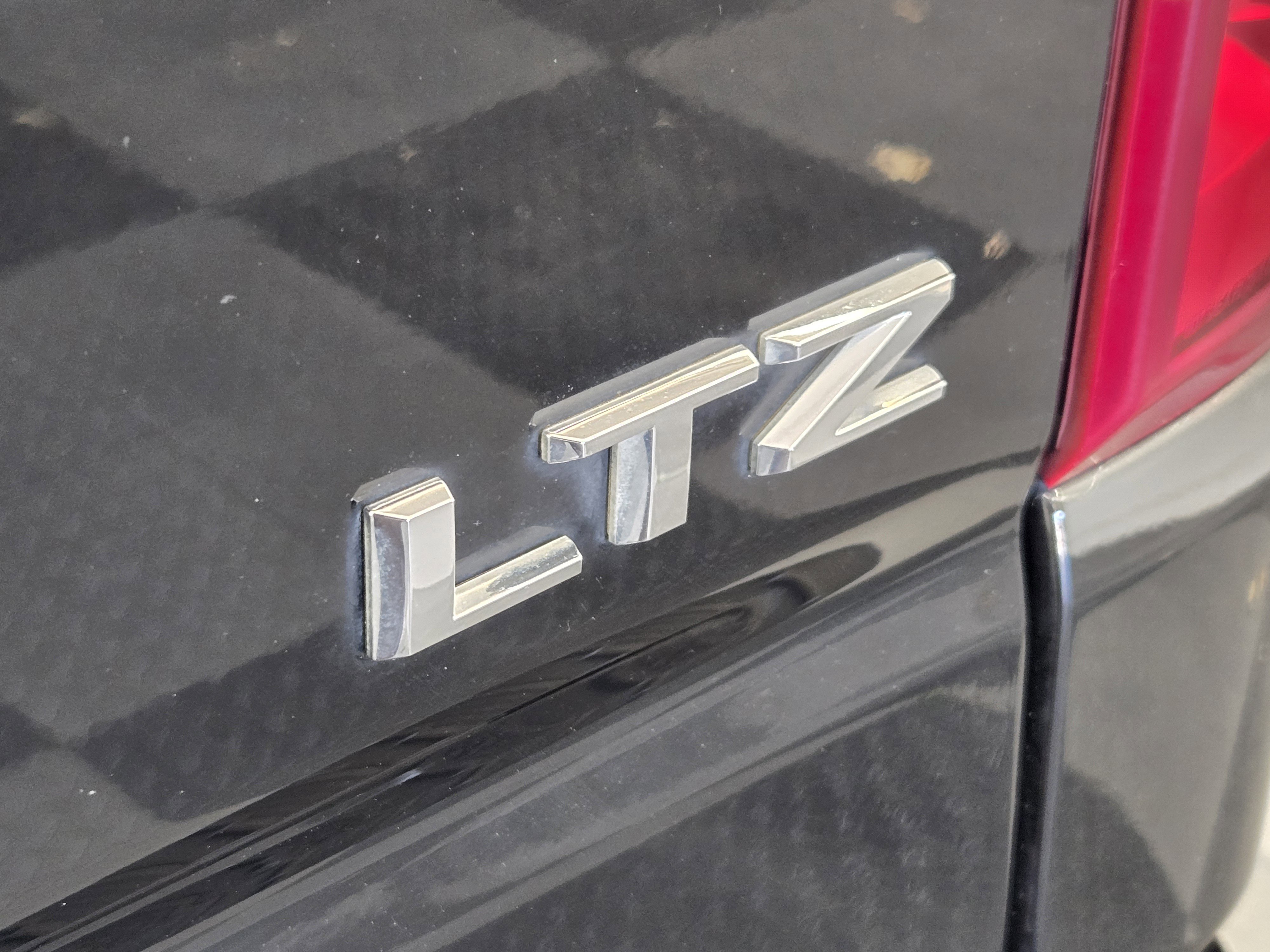 Used 2020 Chevrolet Silverado 1500 LTZ w/ LTZ Texas Edition image 11