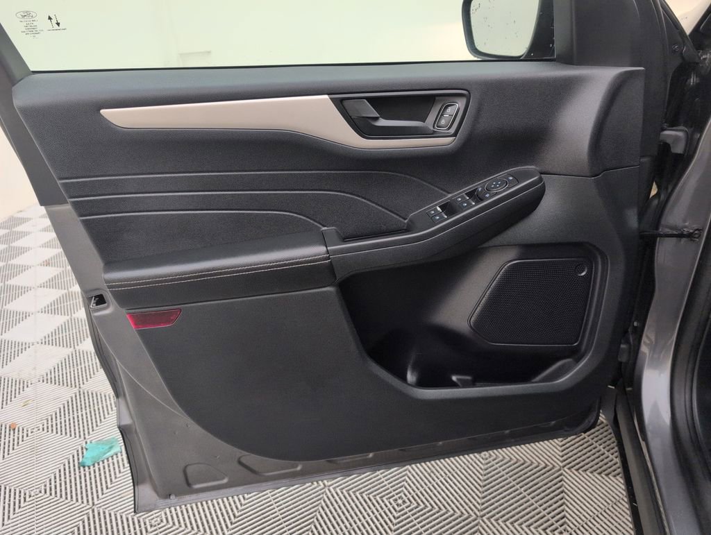 Certified 2022 Ford Escape SE w/ Convenience Package FWD image 29