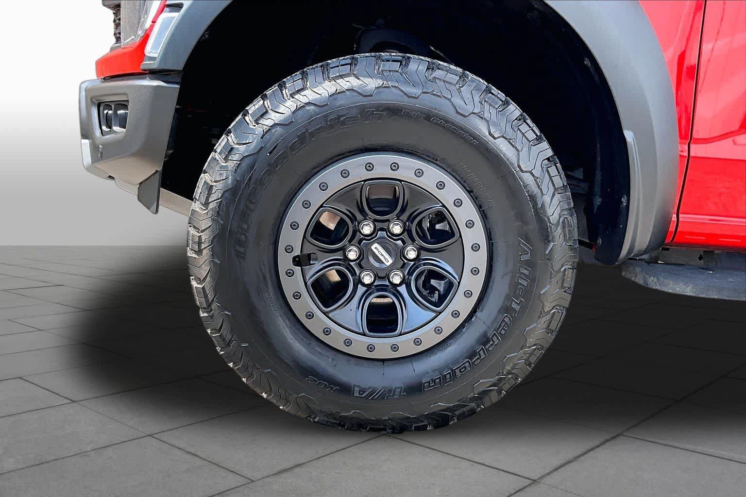 Certified 2022 Ford F150 Raptor w/ Equipment Group 801A High AWD/4WD image 13