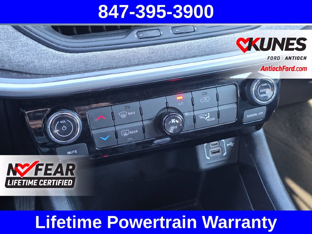 Used 2024 Jeep Compass Latitude AWD/4WD image 41