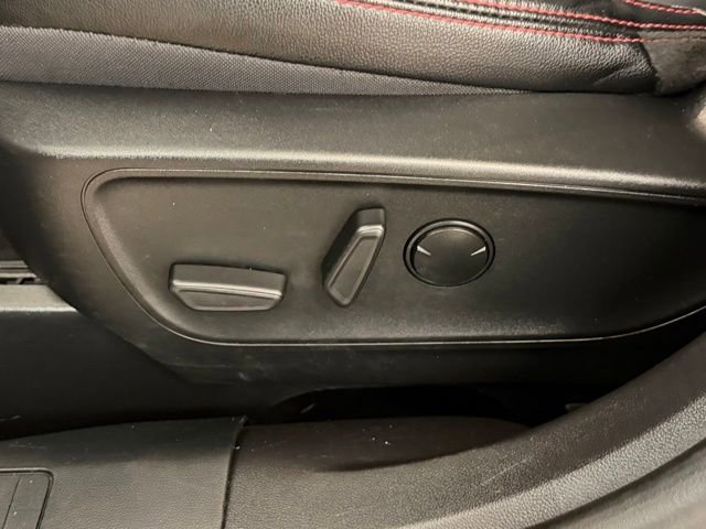 Certified 2023 Ford Escape ST-Line Elite w/ Premium Technology Package AWD/4WD image 25