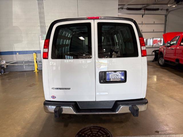 Used 2025 Chevrolet Express 2500 w/ Driver Convenience Package RWD image 7