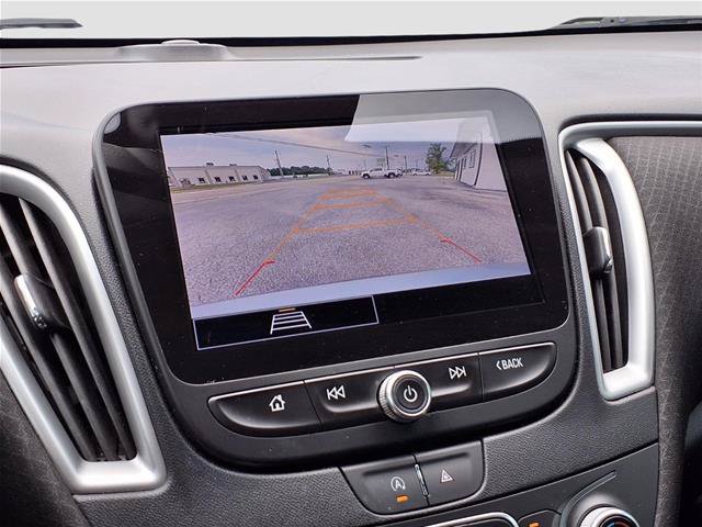 Used 2024 Chevrolet Malibu LT FWD image 7