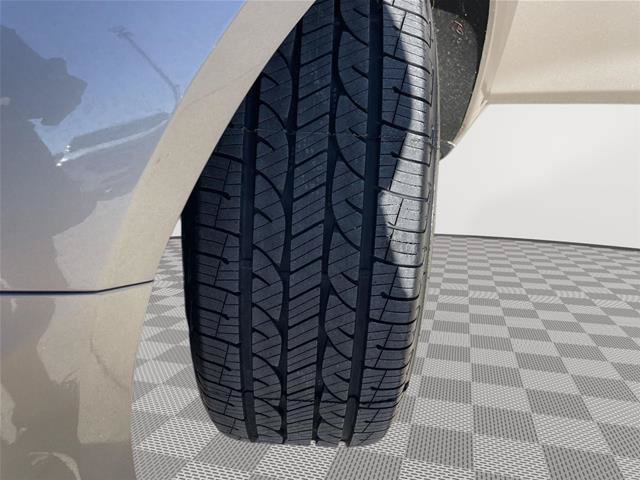 Used 2024 Chevrolet Malibu LT FWD image 11