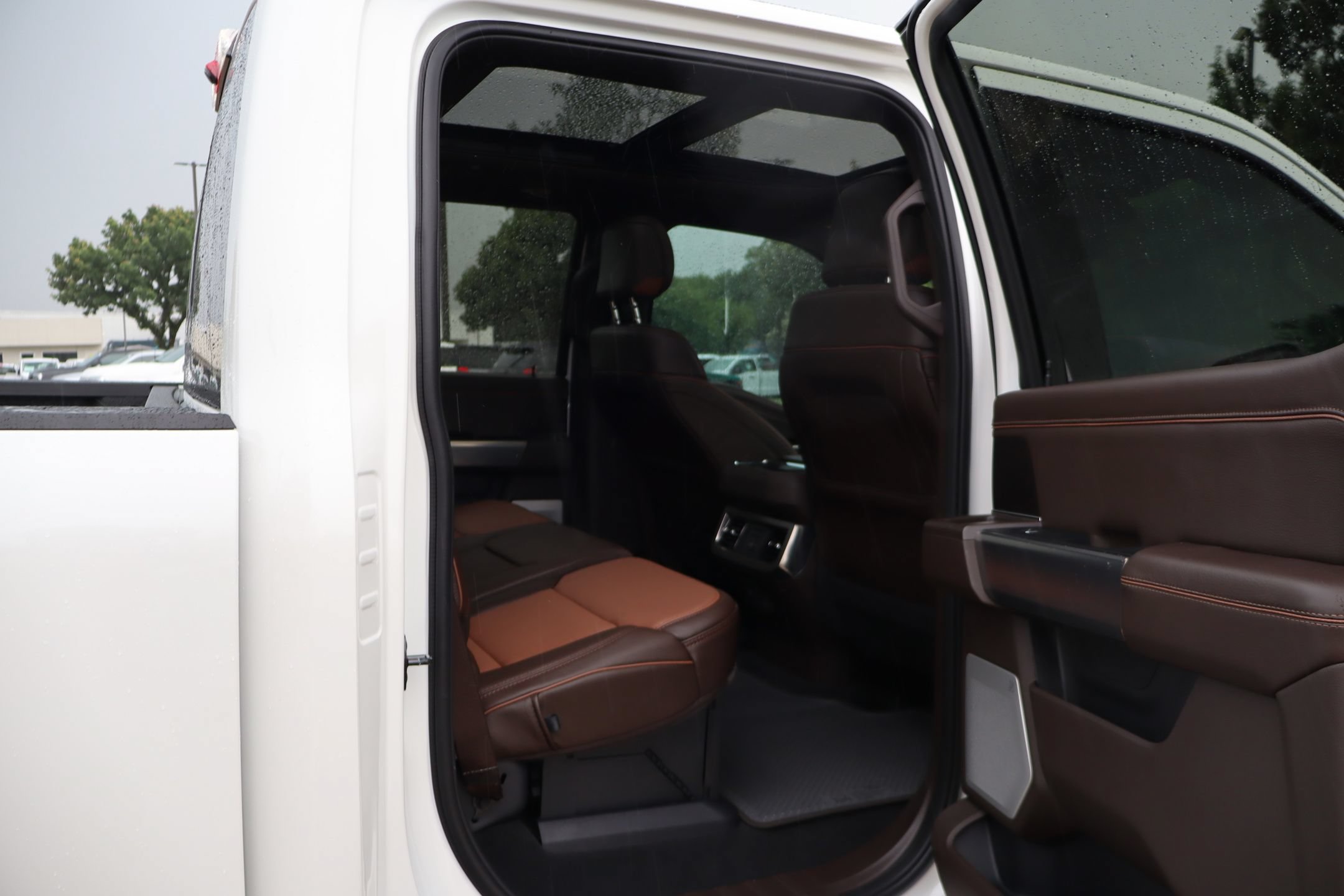 Certified 2026 Ford F250 King Ranch w/ Chrome Package AWD/4WD image 27