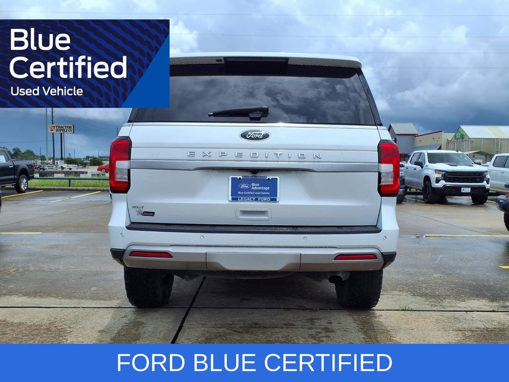 Certified 2022 Ford Expedition XLT RWD image 5