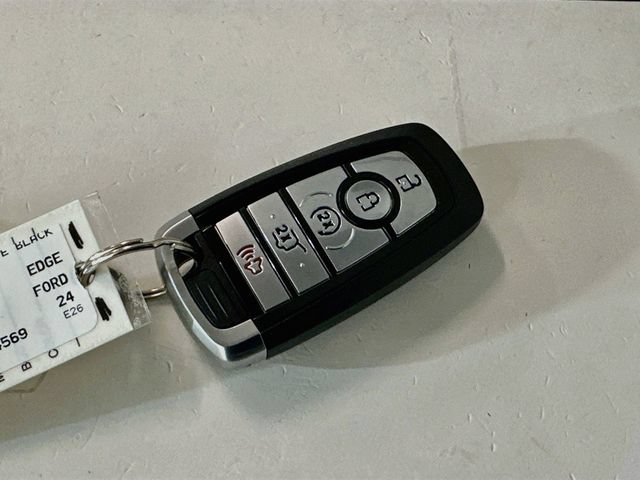 Certified 2024 Ford Edge SEL w/ Convenience Package AWD/4WD image 33