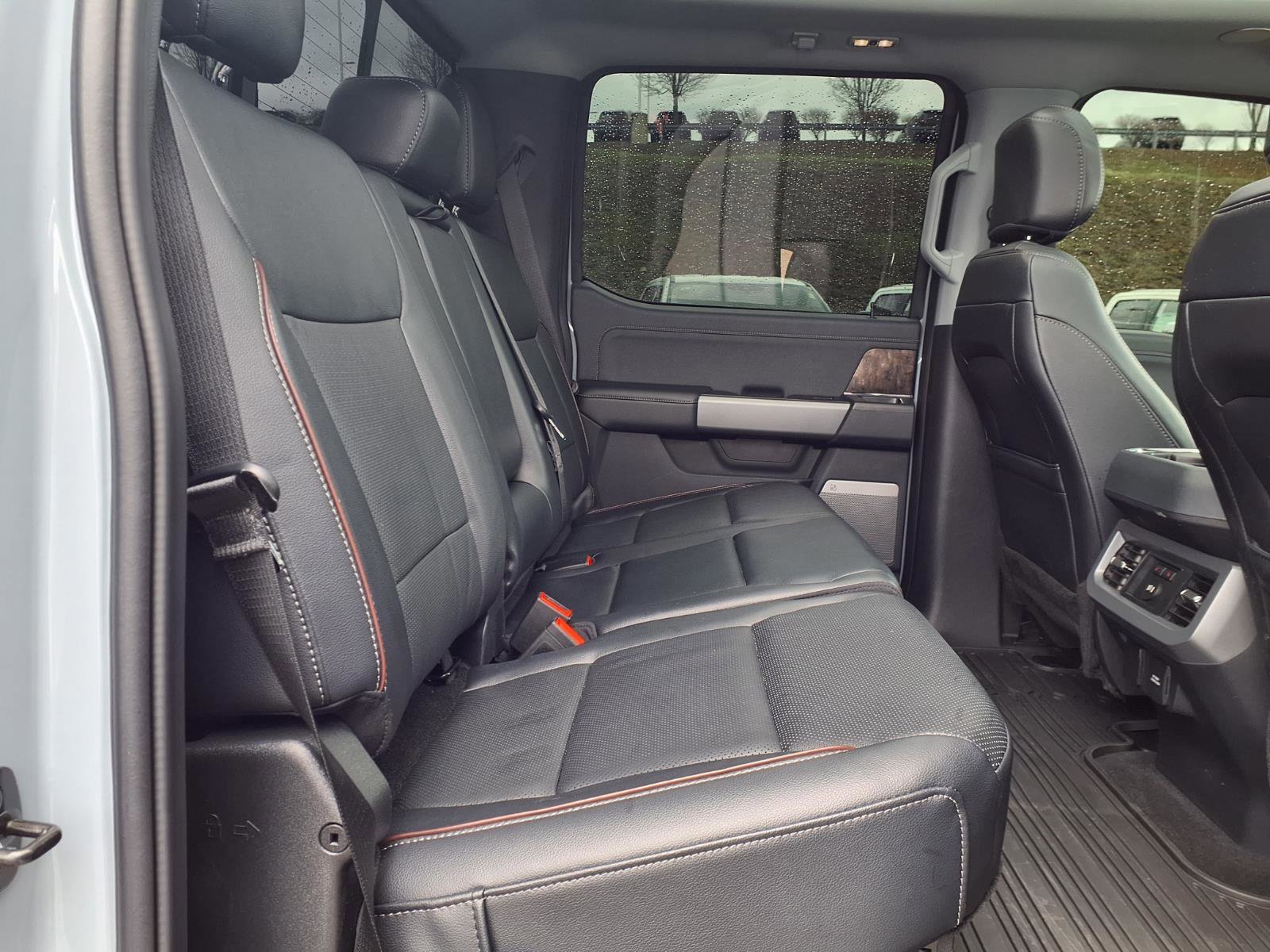 Certified 2024 Ford F250 Lariat w/ Lariat Ultimate Package image 10