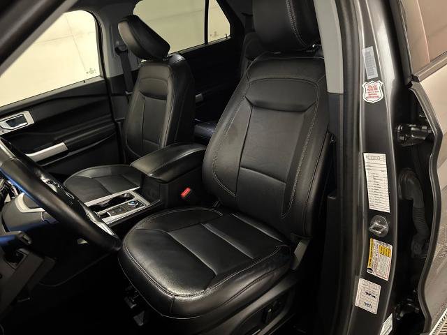 Certified 2023 Ford Explorer Limited image 17