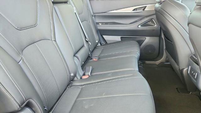 Used 2026 INFINITI QX60 Luxe w/ Cargo Package FWD image 38