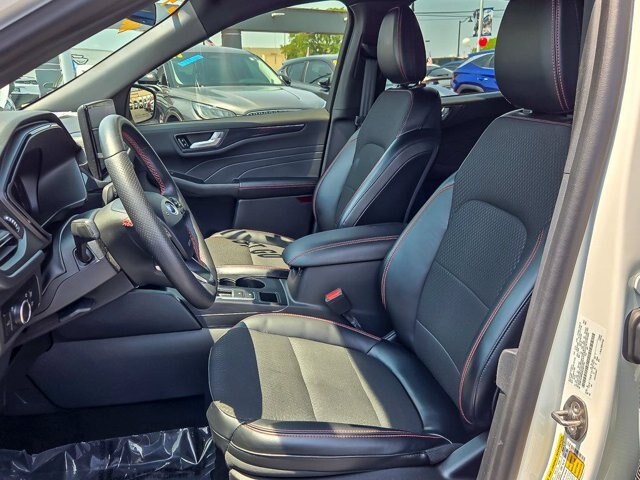 Certified 2024 Ford Escape ST-Line w/ Tech Pack #1 FWD image 13