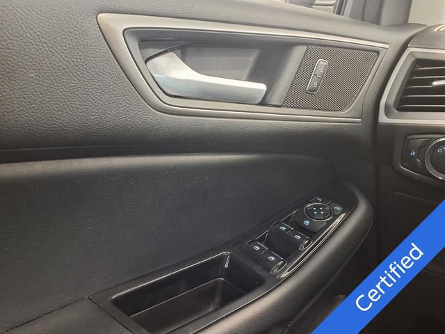 Certified 2018 Ford Edge SEL w/ Canadian Touring Package AWD/4WD image 21