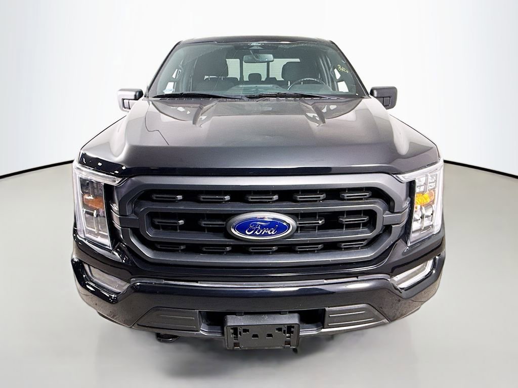 Certified 2022 Ford F150 XLT w/ Equipment Group 302A High image 8