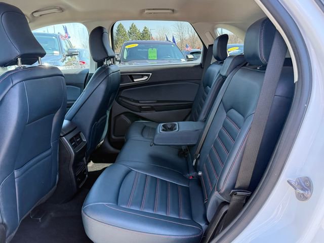 Certified 2023 Ford Edge SEL w/ Sport Appearance Package AWD/4WD image 9