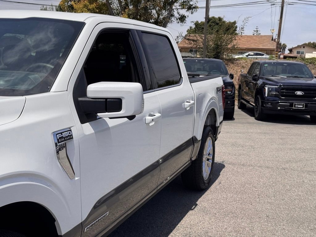 Certified 2025 Ford F150 King Ranch w/ FX4 Off-Road Package AWD/4WD image 9