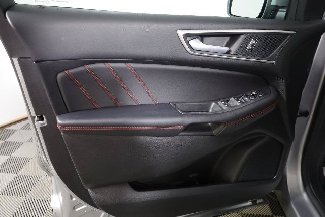 Certified 2024 Ford Edge ST-Line AWD/4WD image 29