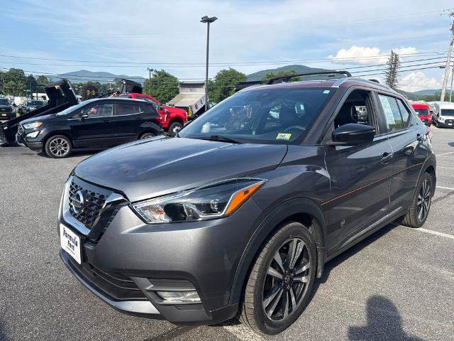 Used 2020 Nissan Kicks SR w/ SR Premium Package FWD image 7