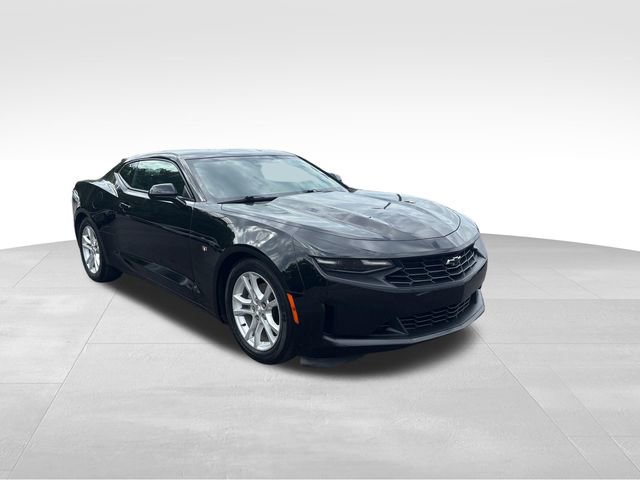 Used 2020 Chevrolet Camaro LS image 6
