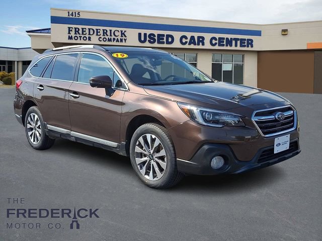 Used 2019 Subaru Outback 2.5i Touring w/ Popular Package #3A AWD/4WD image 6