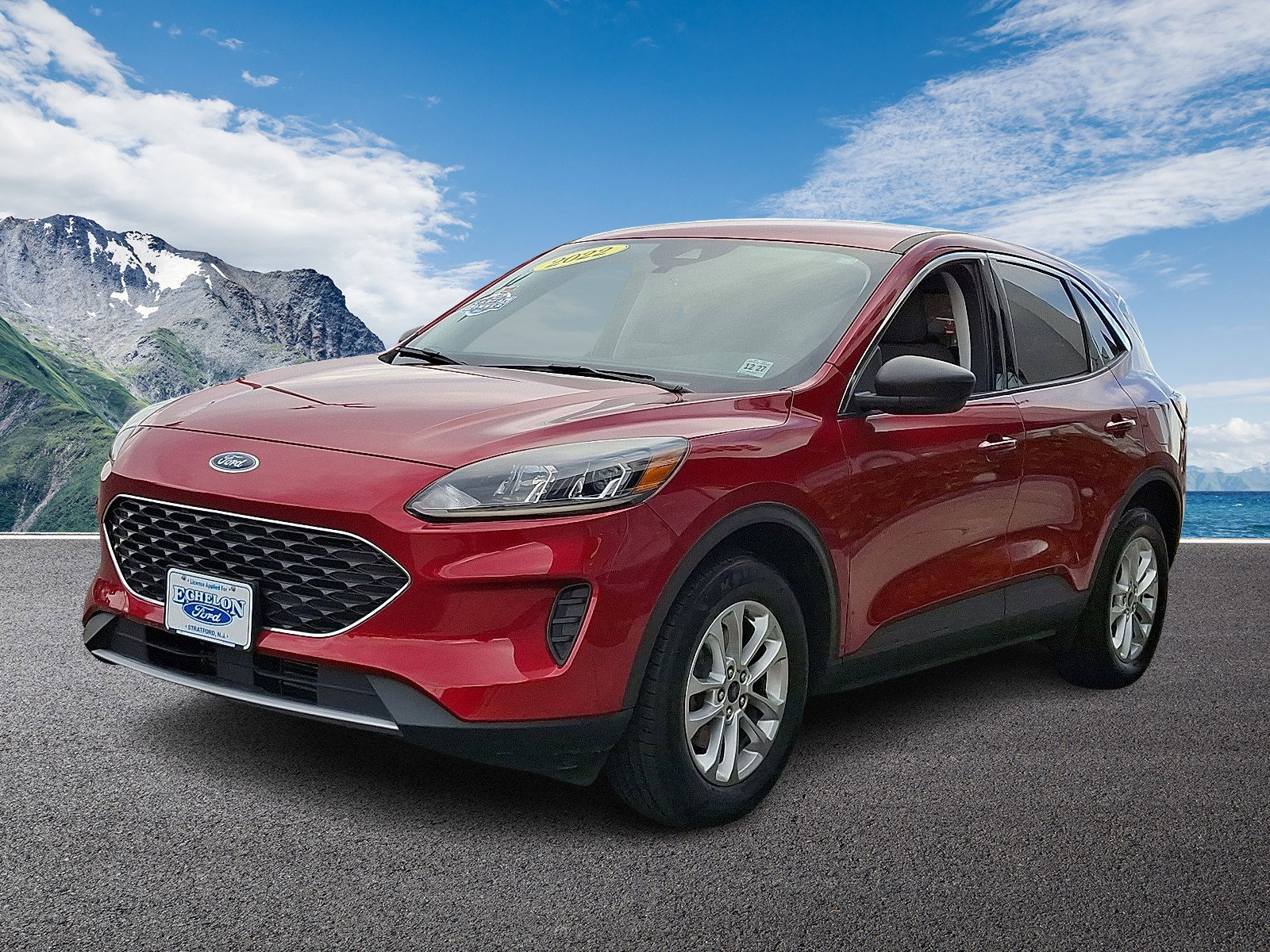 Certified 2022 Ford Escape SE w/ Convenience Package image 2