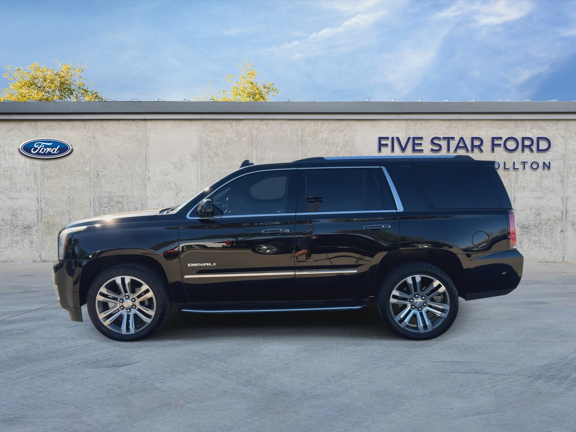 Used 2019 GMC Yukon Denali w/ Open Road Package AWD/4WD image 5