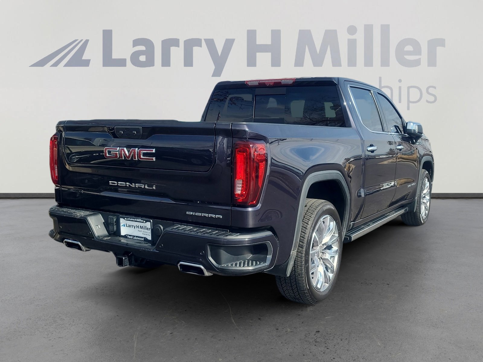 Used 2023 GMC Sierra 1500 Denali w/ Denali Reserve Package image 5