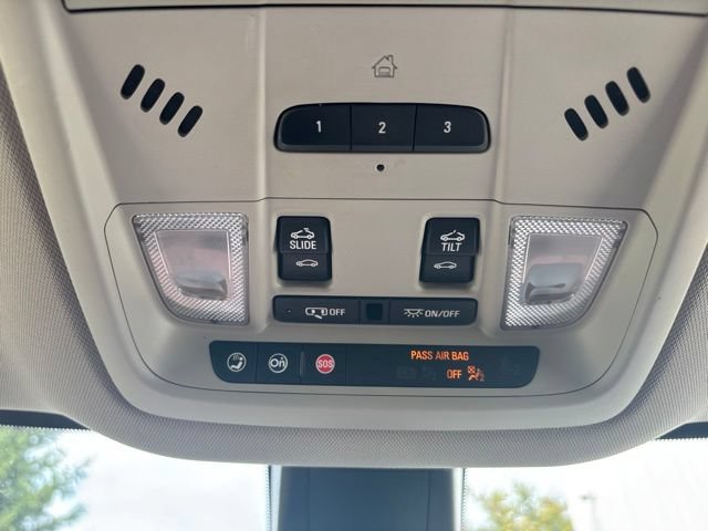 Used 2021 Buick Enclave Avenir w/ Avenir Technology Package AWD/4WD image 30